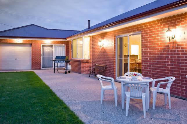 All Seasons Port Elliot Holiday House Kültér fotó